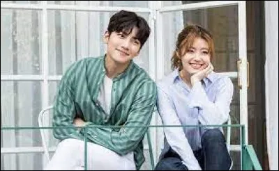 Pendant combien de temps Bong-hui et Ji-uk ne se parlent ils plus après le procès où Bong-hui fut libérée par Ji-uk ?