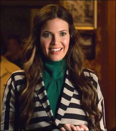 Comment s'appelle le personnage sur la photo ?