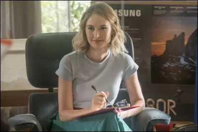 Comment s'appelle le personnage sur la photo ?