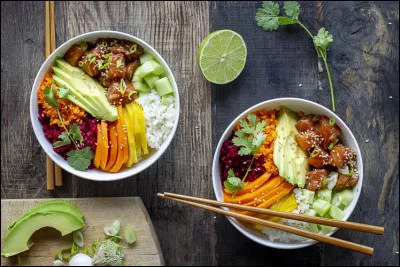 Le plat pok&eacute; est de quelle origine ?