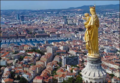 Quelle mer borde Marseille ?