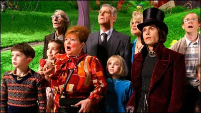 Dans le film "Charlie et la chocolaterie", que doit-on trouver dans une tablette de chocolat, pour pouvoir participer à la visite de la chocolaterie ?