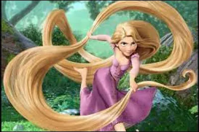 Elle possède une chevelure très longue et blonde. Qui est-elle ?