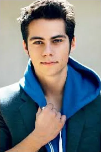Quelle est la couleur préférée de Dylan O'Brien ?