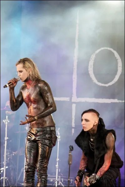 Complétez : 
"Werd' ich dein Sklave..."