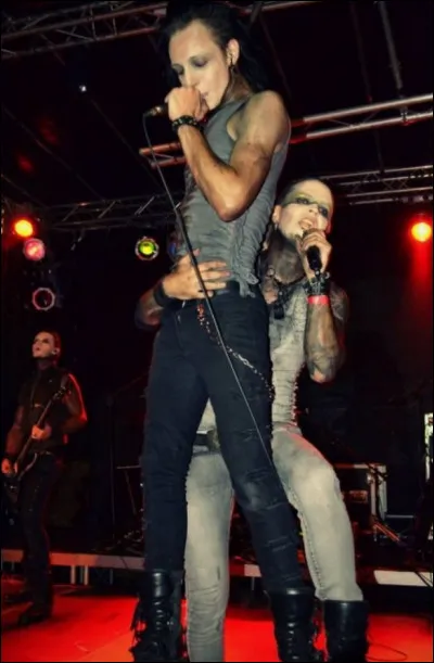 Complétez : 
"Wenn ich an dir..."