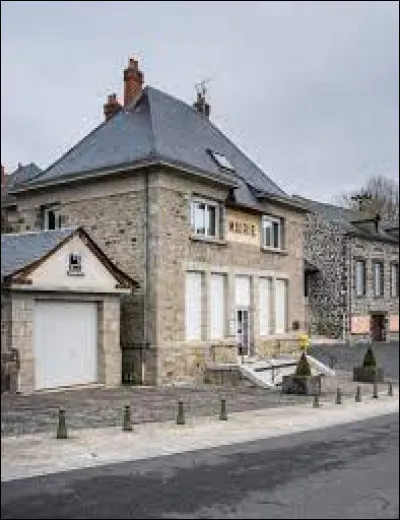 Village Aveyronnais, Brommat se situe dans l'ex r&eacute;gion ...
