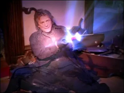 Quel est le nom de ce sorcier (aussi appelé "le seigneur de la guerre") ?