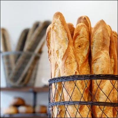 Chez Ollivander, comment serait ta baguette ?