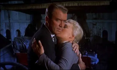 En 1958 sort au cinéma "Sueurs froides" avec James Stewart et Kim Novak. Plutôt mal accueilli à sa sortie, il sera pourtant considéré au fil du temps comme un chef-d'œuvre et un des plus grands classiques du cinéma. Quel est son titre en version originale ?