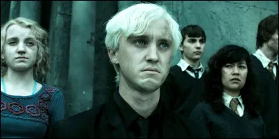 Que se passe-t-il sur cette scène ?