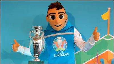 Comment se nomme la mascotte de cette compétition ?