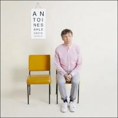 Combien d'albums d'Antoine Sahler la médiathèque de Montbéliard possède-t-elle ?