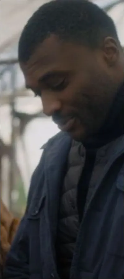 Quel est le personnage joué par Christopher Bayemi ?