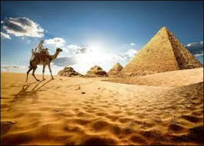 Quand tu entends "Egypte", à quoi cela te fait penser en premier ?