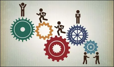 Pas beaucoup de rapport mais si on regarde bien les mangas et les jeux vidéo ainsi que pas mal de films ou séries, on remarquera toujours ou presque une fille aux gros seins, pour attirer certains lecteurs. Ce rôle joué par cette fille et considéré comme un autre rôle, n'importe lequel, mais comment va-t-on appeler ces rôles ?