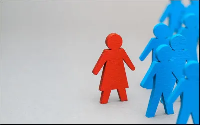 Puisque nous parlons des préjugés sur les filles et les garçons, comment appelle-t-on ce type de préjugés ?