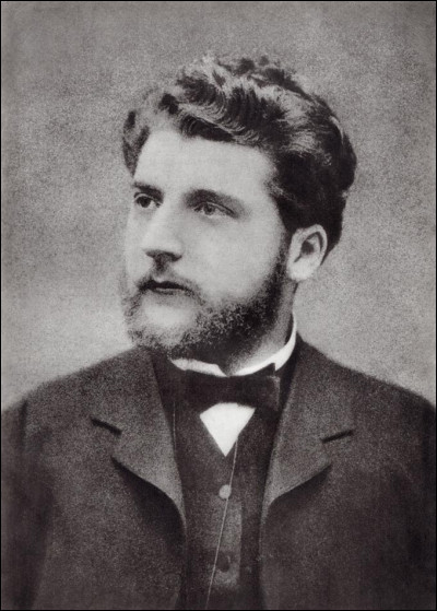 Il a composé sa première symphonie à 17 ans, en 1855, puis son premier opéra "Les Pêcheurs de perles" à 25 ans. Il meurt à 36 ans en 1875 sans profiter de l'immense succès de l'opéra qu'il vient de créer :