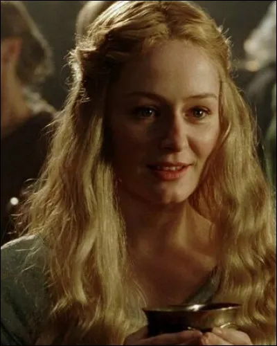 Qui prononce cette réplique "Dame Eowyn" ?