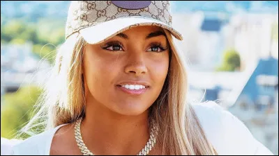 Comment s'appelle cette chanteuse ?