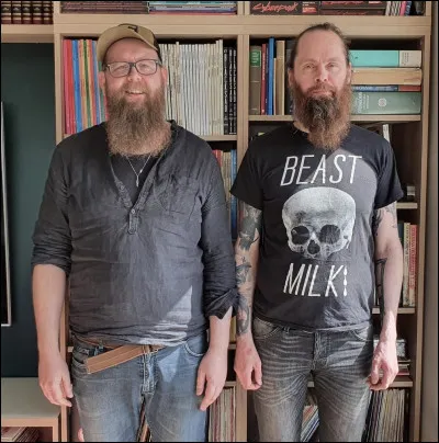 Complétez : 
"Hlaupið er..."