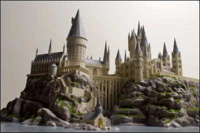 En quelle année Luna entre-t-elle à Poudlard ?