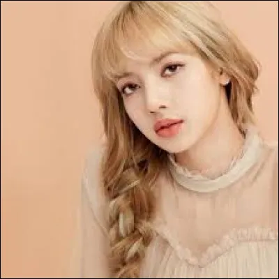 Depuis quand fait-elle partie du groupe Blackpink ?