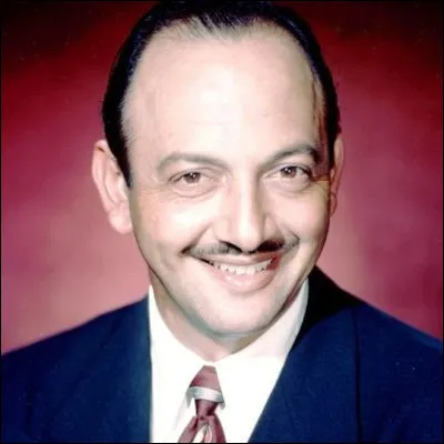Quel personnage de dessin anim&eacute; doubl&eacute; par Mel Blanc est connu pour sa phrase "Quoi d�neuf, docteur" ?