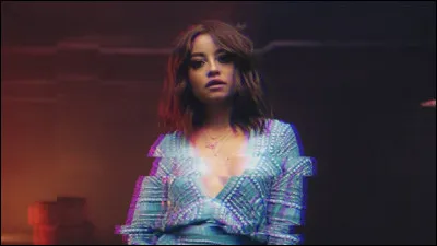 Est-elle en train de préparer son premier album ?