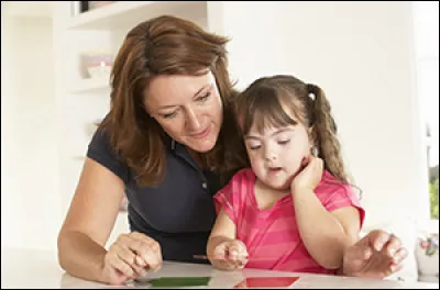 Quelle est la principale différence entre un AES et un aide-soignant ?