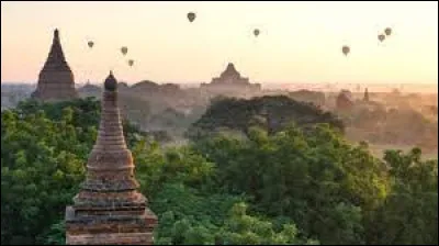 Dans quel pays se situent les temples de Bagan ?