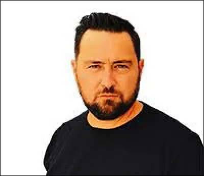 Comment se prénomme son mari ?