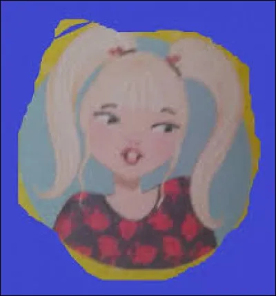 Qui est-ce ?
Indice : elle trouve le lion mécanique avec les Kinra Girls.