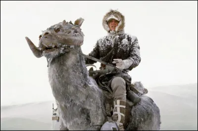 En 1979, des scènes de "Star Wars : L'Empire contre-attaque" ont été tournées en Norvège. Sur quelle planète glacée Luke Skywalker, joué par Mark Hamill, combattait-il les forces de l'Empire ?