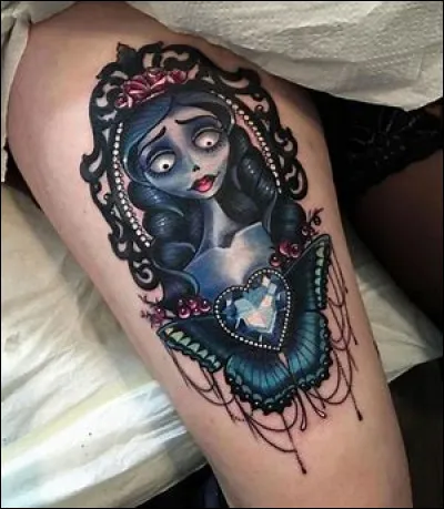 Tu hésites à faire un tatouage.