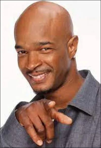 Quel est le prénom du père de cette série ?