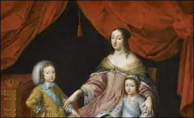 Qui assure la régence après le décès du roi Louis XIII ?