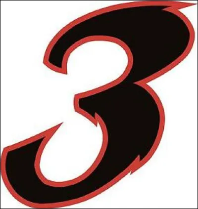 Coche la bonne orthographe du chiffre trois :