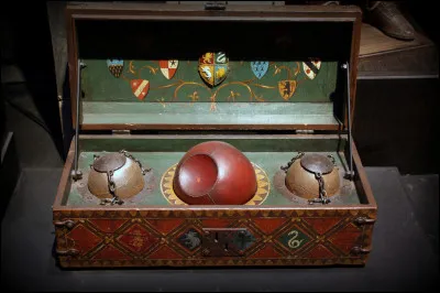 À l'époque quel élément était utilisé pour remplacer les balles ?