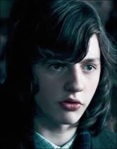 Dans quelle maison était Michael Corner ?