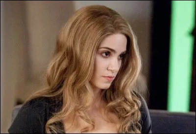 Qui a transformé Rosalie ?