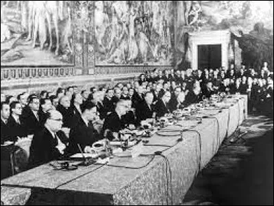Quelle instance européenne le traité de Rome crée-t-il en 1957 ?