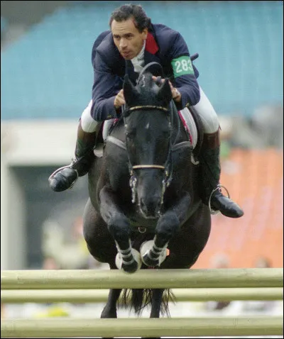 Jappeloup est plutôt :