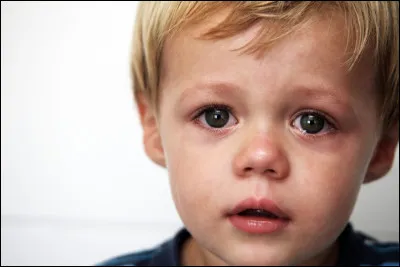 Ta mère te dit que tu vas avoir un petit frère, comment réagis-tu ?