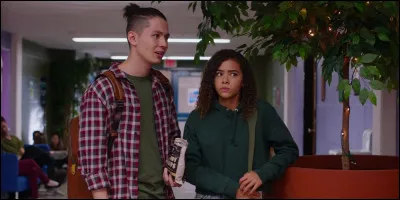 Avec qui Ginny est-elle en couple ?