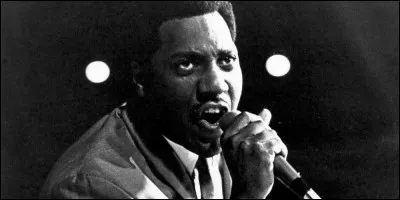 Ce chanteur afro-américain de musique soul et de rhythm and blues, né en 1941, enregistre ses premiers disques en 1960 à 19 ans, chante "Respect" en 1965 et "Try a Little Tenderness" en 1966 ; il trouve la mort dans un accident à l'âge de 26 ans. C'est ...