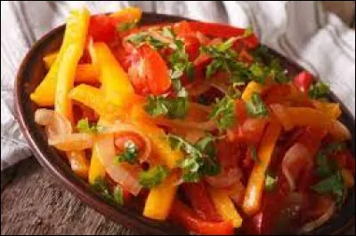 La piperade est une spécialité du Nord-Est de la France.