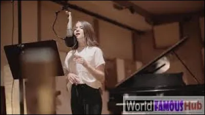 De quelle association est-elle la marraine ?