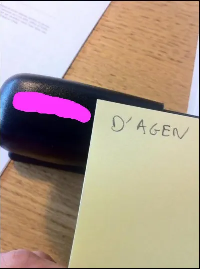 Il est aussi le patron du "Tord Boyau", dans une chanson de Pierre Perret ! Qui est-ce ?