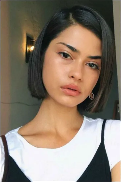 Tu as envie de te couper les cheveux, mais tu as peur qu'on se moque de toi :